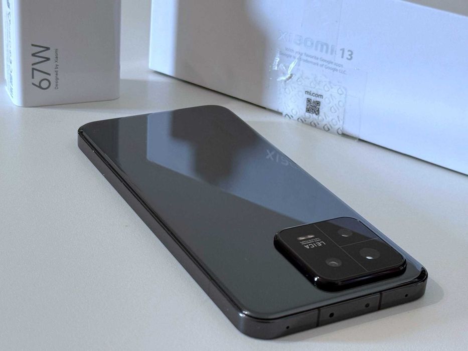 Бартер! Xiaomi 13 256/8GB Black (Черен)