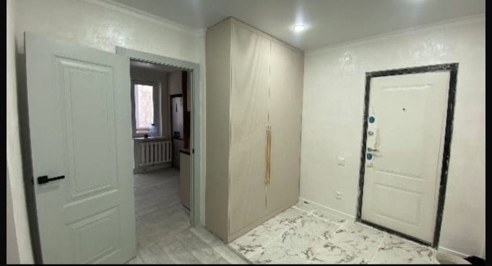 Срочно 2 х ком квартира