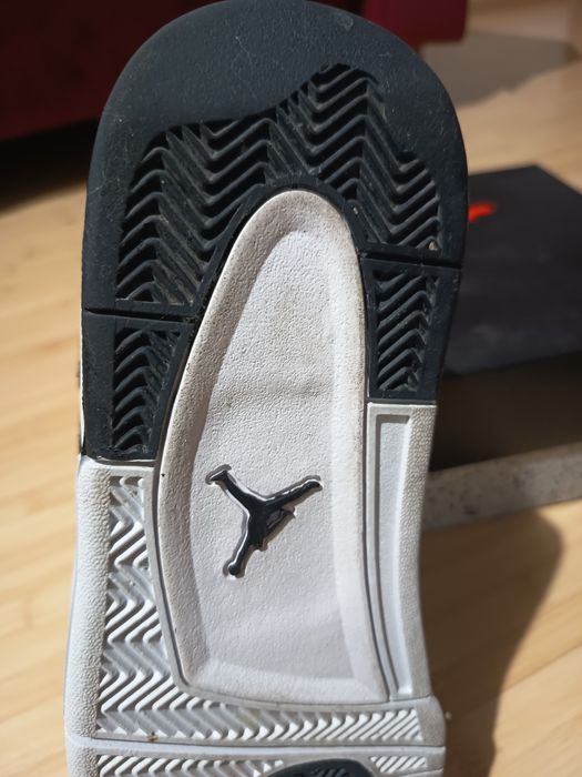 Jordan 4 royalty