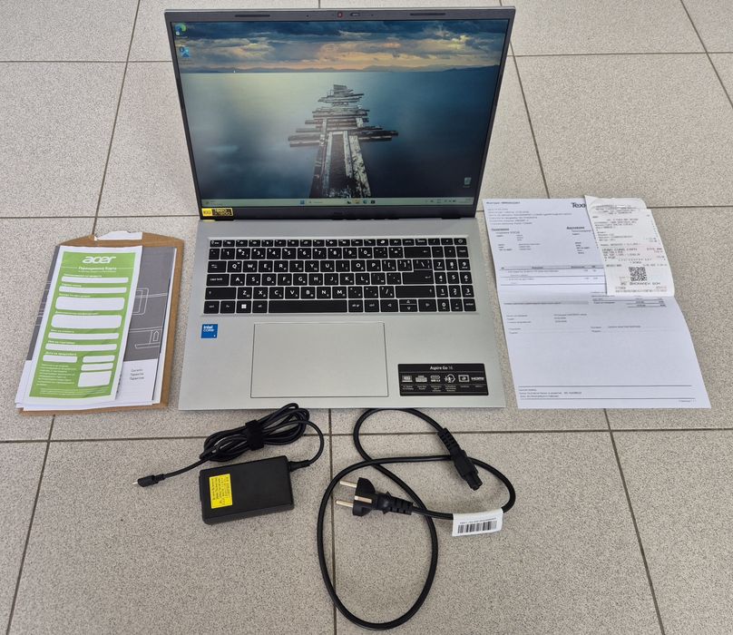 Като нов! Лаптоп ACER Aspire Go 16 в гаранция