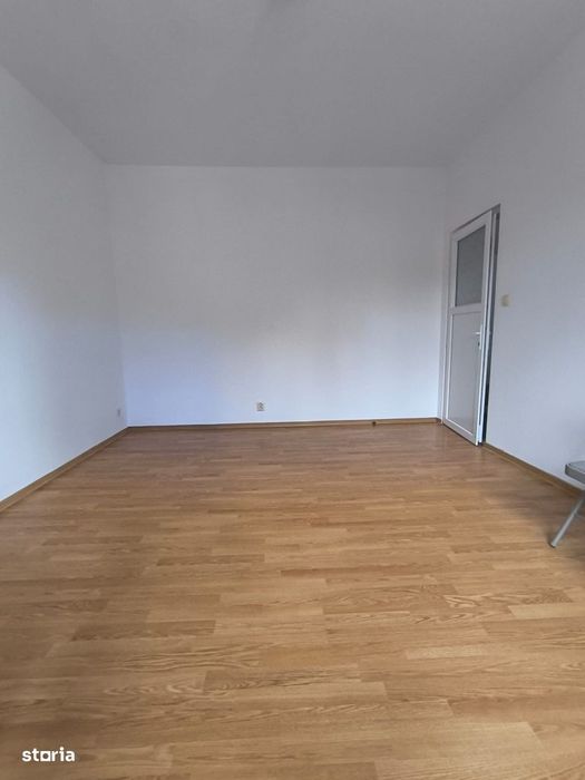 Spatiu comercial Bucium la strada, in intersectia cu str. Trei Fantani