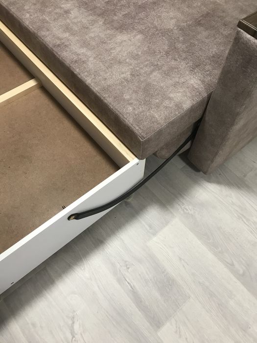 Продам Диван выдвижной