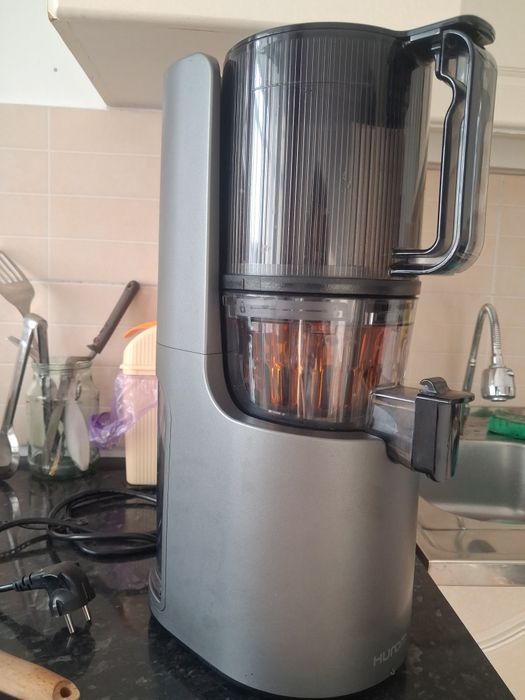 Б/у шнековая соковыжималка