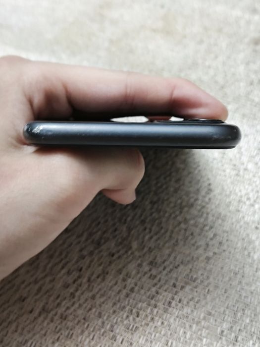 iPhone 11 128/72% айфон 11 128/72%