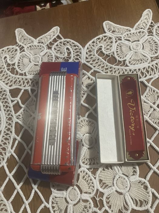 Muzicuta hohner si victory