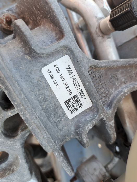 Tampon motor Volkswagen Golf 7 (5G) [Fabr 2014-prezent] 5Q0199262BD 1.