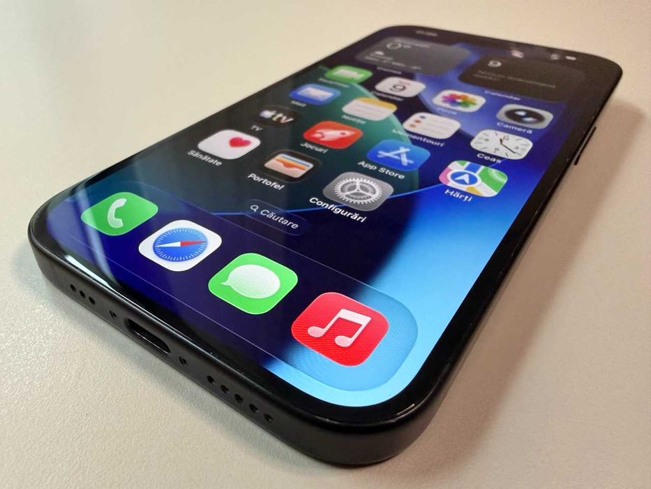  Apple / iPhone 15 128 Gb / Black