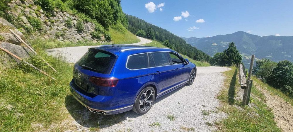 Passat B8.5 2020 Facelift R-Line FULL Option IQ.Light DSG Impecabil