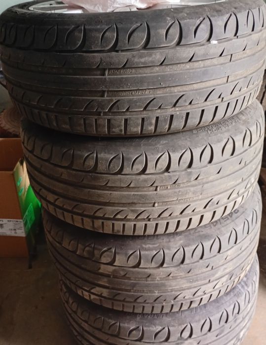 Гуми с джанти 18 цола Мерцедес