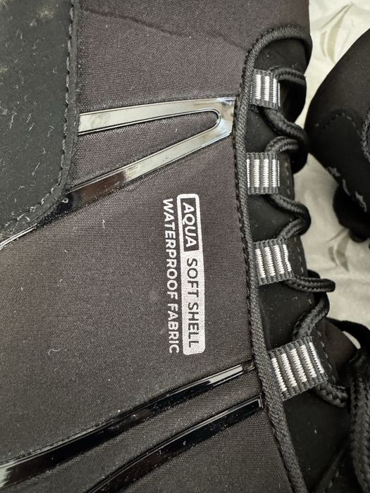 Туристически обувки Soft Shell водоусточиви 44- Нови