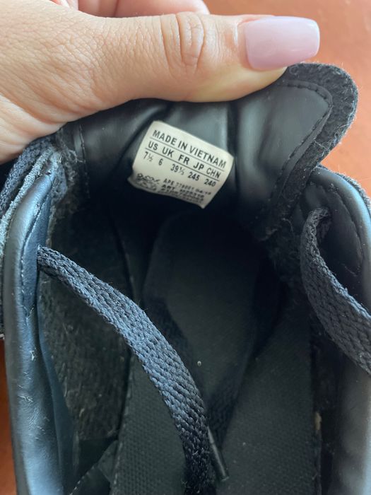 Маратонки Adidas 40