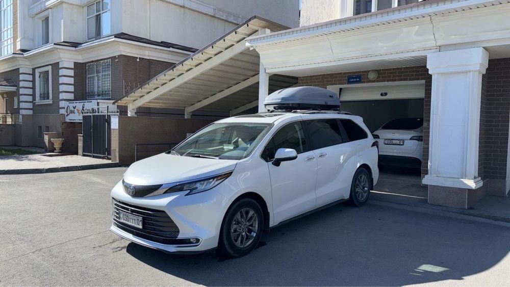 Продам автобокс Thule