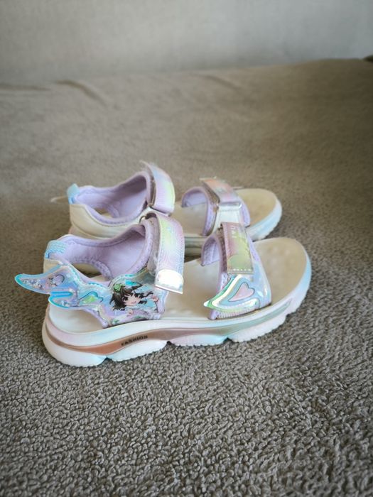 Сандали для девочки