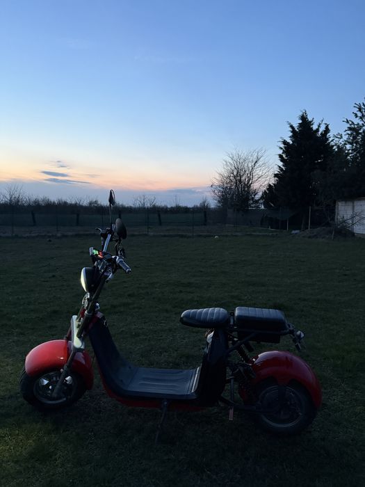 Vand scuter electric