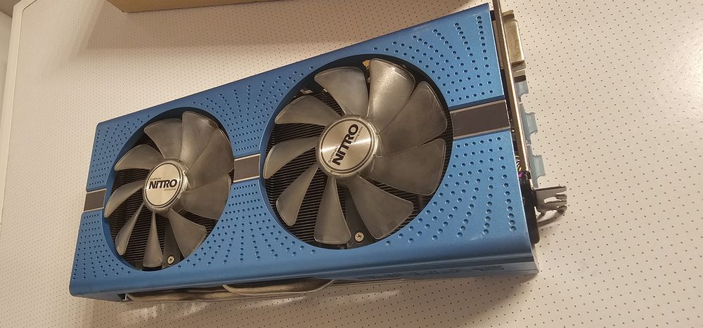 Placă video Sapphire Nitro+ Radeon RX 580 8GB GDDR5 Special Edition
