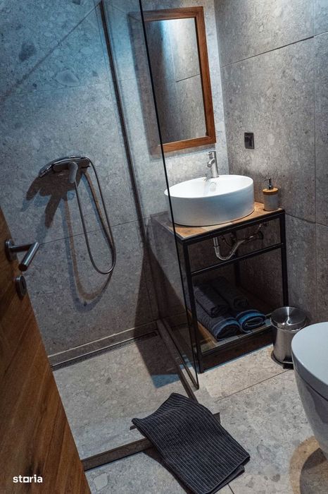 Vand studio-uri in regim hotelier — fotografia 3
