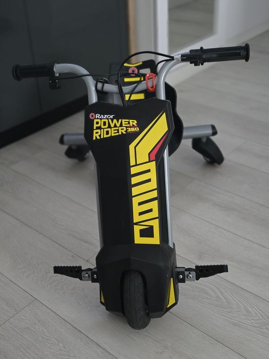 Tricicleta Electrica Razor PowerRider 360
