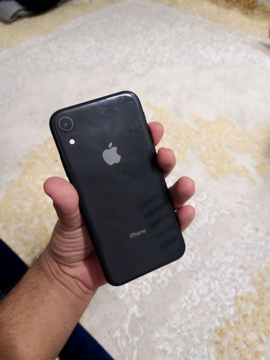 Iphone xr срочно продается