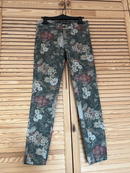 Pantaloni si blugi 34-36