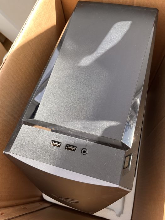 Корпус от компьютера ASUS