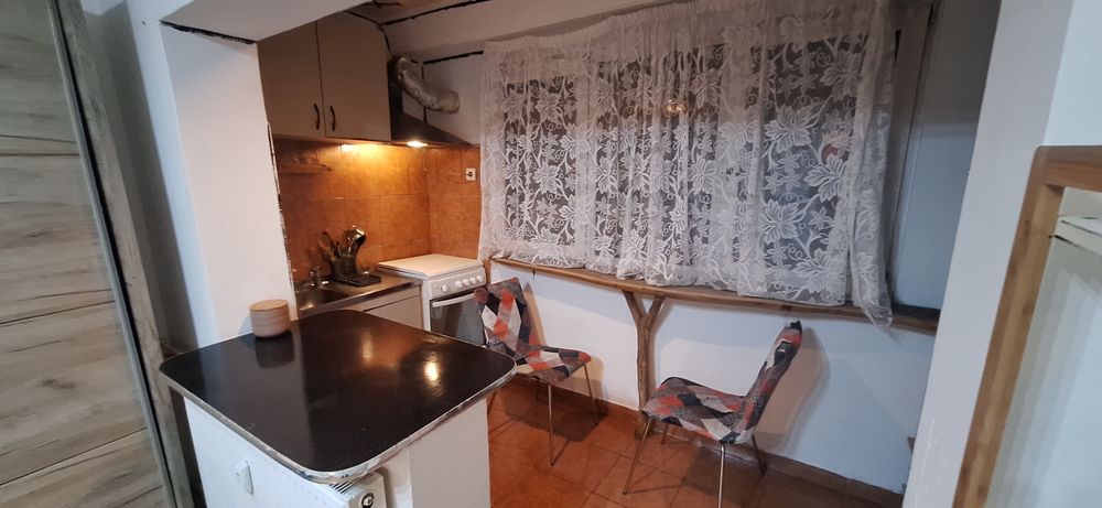 Închiriez Garsoniera 250 euro zina manastur
