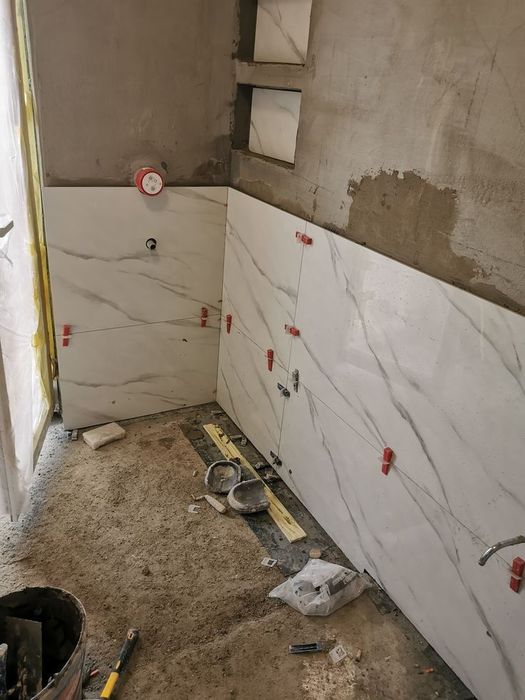 Execut Amenajări Interioare