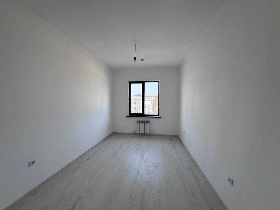 Новостройка с кадастром 3/10/10 с ремонтом 70,5 кв.м. Махтумкули=