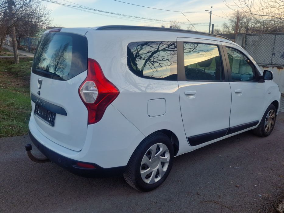 Dacia Lodgy E6 ,Ac ,7 locuri ,Distribuție NOUĂ