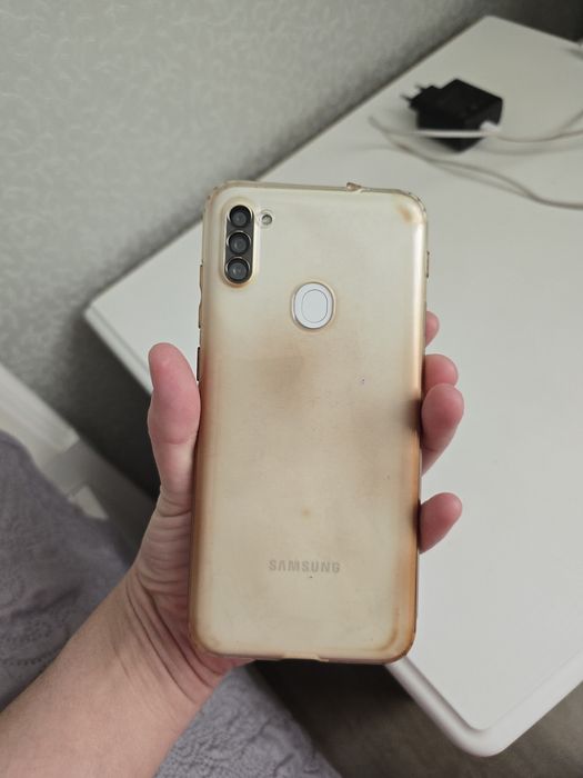 Смартфон Samsung Galaxy A11