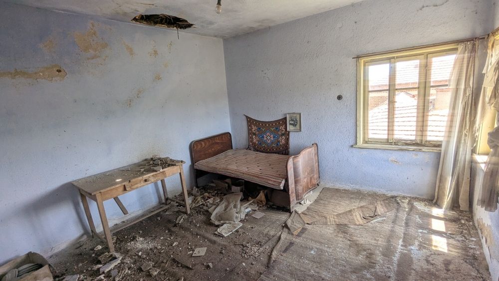 Продава се Къща в с. Радовец, Област Хасково - 72 кв.м за 98 €/кв.м - Снимка #10