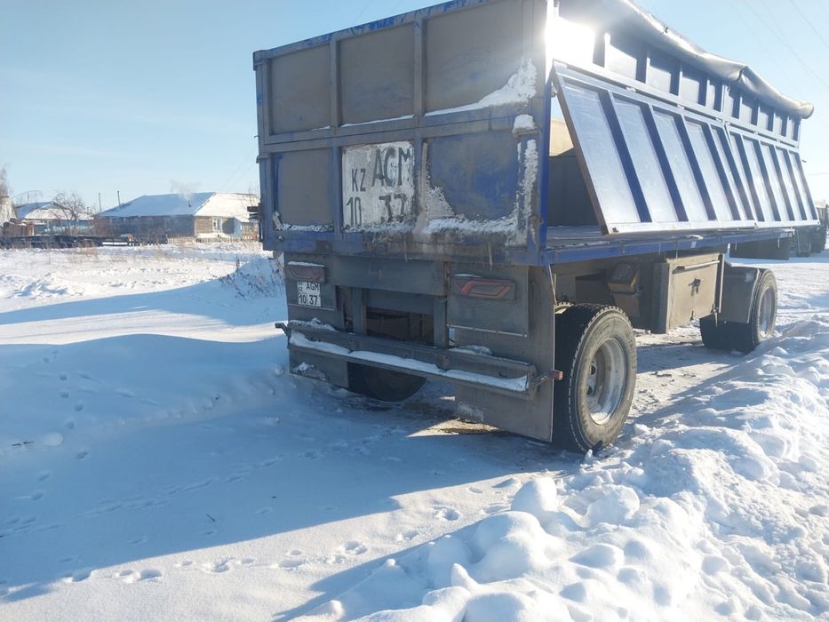 Продам прицеп на Камаз !