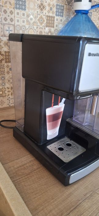 Еспресо машина Breville