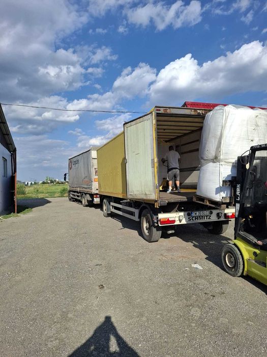 Camion Iveco 12t 6500 £ si remorca Saxas 12t 3200 £ Impreuna sau separat si Iveco 7.5t 3200 £