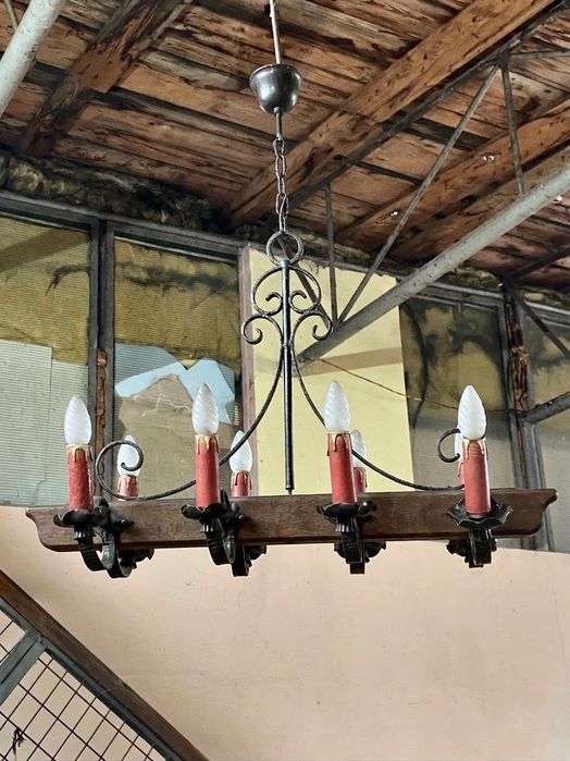 Vand candelabru suspendat