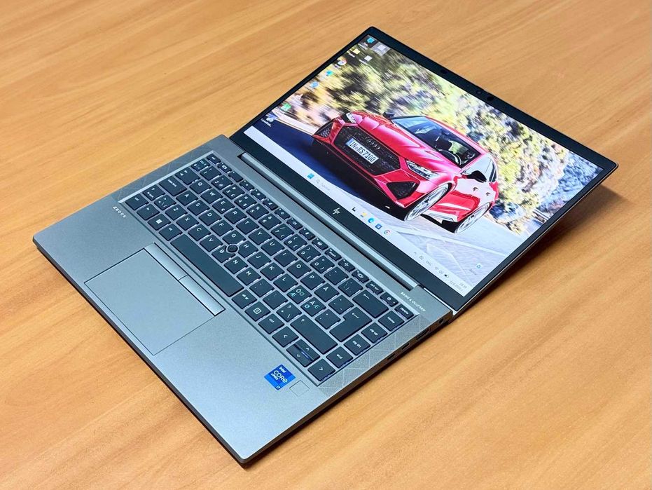 Core i7-1185G7 / 32GB RAM / Quadro T500 - 4GB / 256GB SSD / HP ZbooK Firefly 14 G8 / 14.0" FHD IPS 400nits