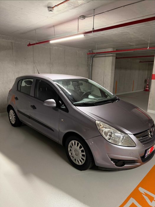 Car Rental București | Mașina automata de inchiriat | Glovo Wolt Bolt | naveta