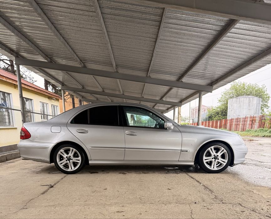 Мерцедес W211 2009 година