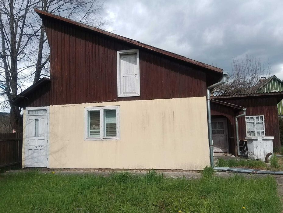Casă de vânzare în Sucevița