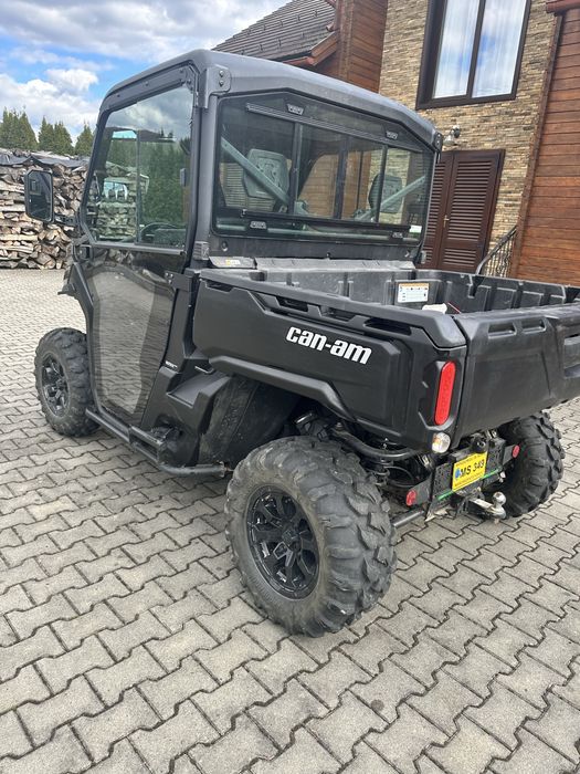 Vând CAN-AM Traxter HD10 – 2022 – Cabină completă – 2.000 km