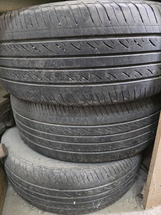 Шины летние б/у .
