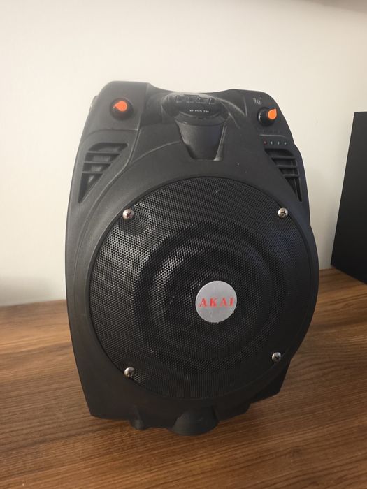 Boxa portabila Akai 30w