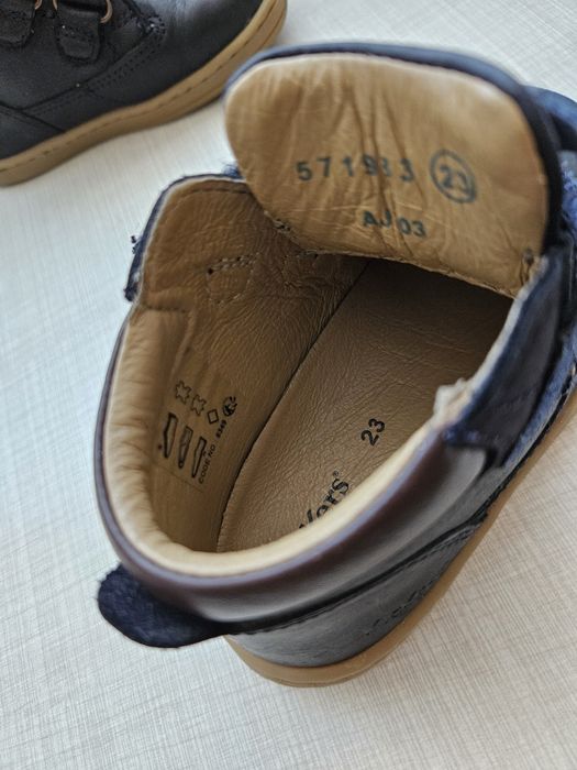 Ghetute Kickers marimea 23