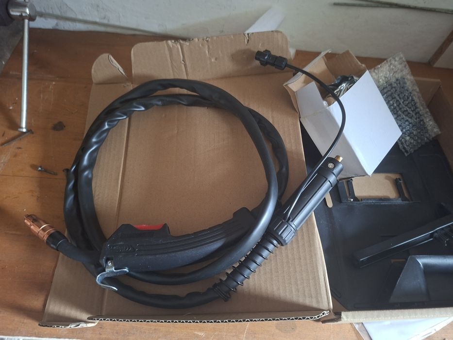 Invertor sudura Intensiv 130 d