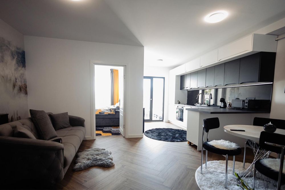 Regim Hotelier Alba Iulia. Capacitate max 3 persoane