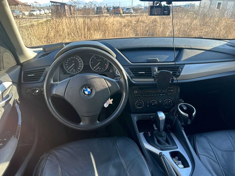 VAND BMW X1 automat