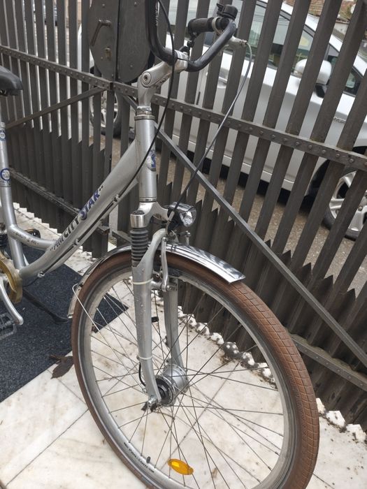 Damă 28 cu 5 viteze în butuc și dublasuspensie