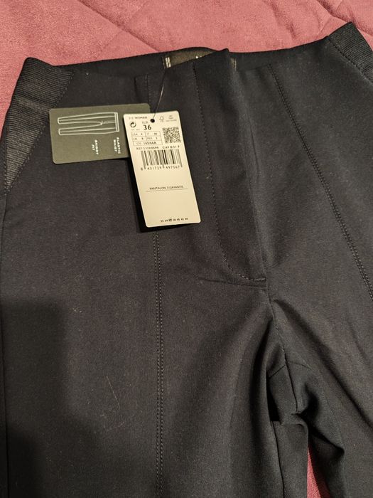 Zara/Mango jeans cu etichetă