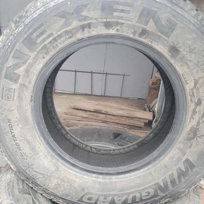 Продам Резина 255.65.R16