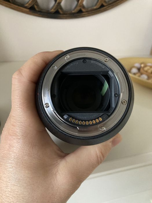 Panasonix 24-105 mm, F4, montura L