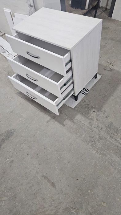 Комод новый продам